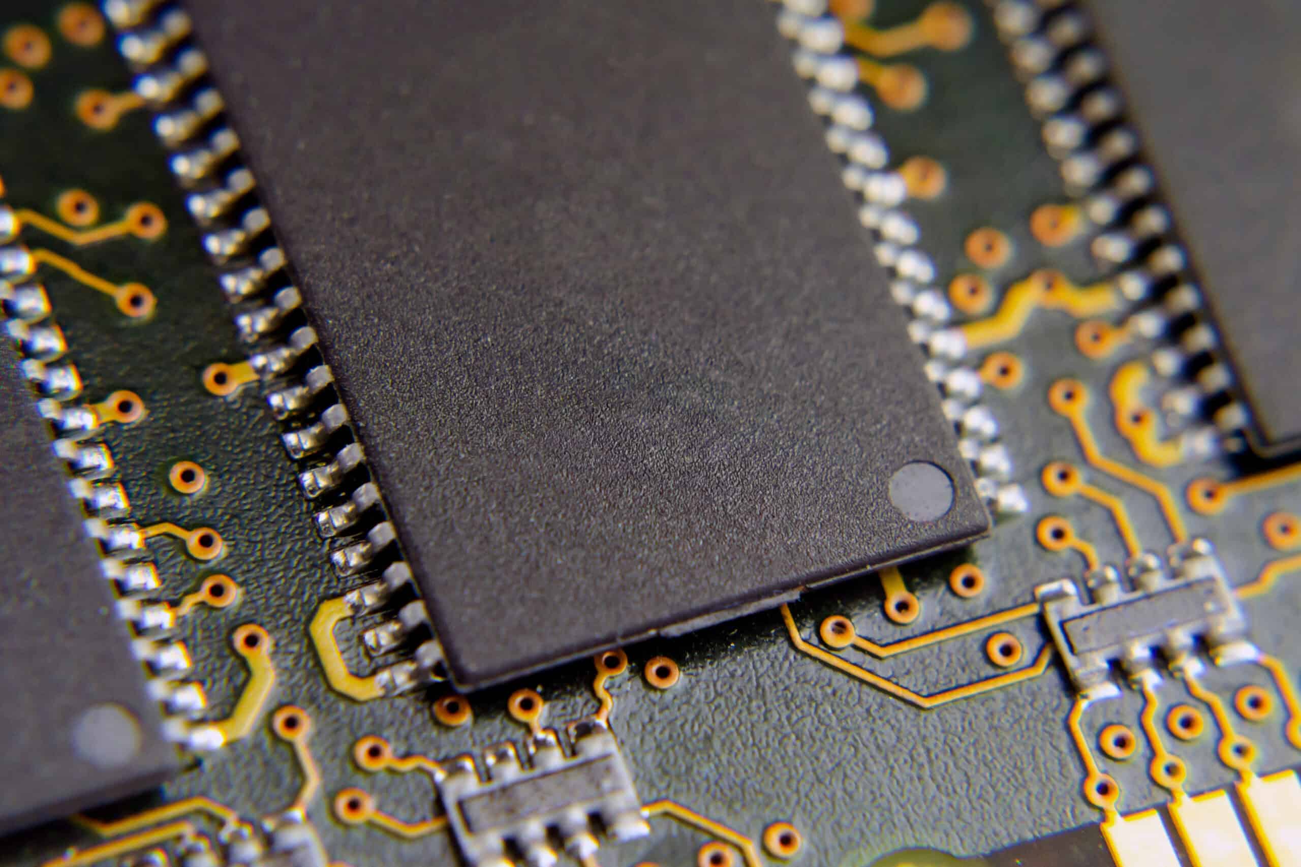 pc chip memory ram dram scaled