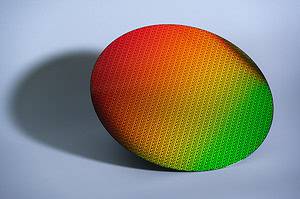 intel-18a-wafer-1