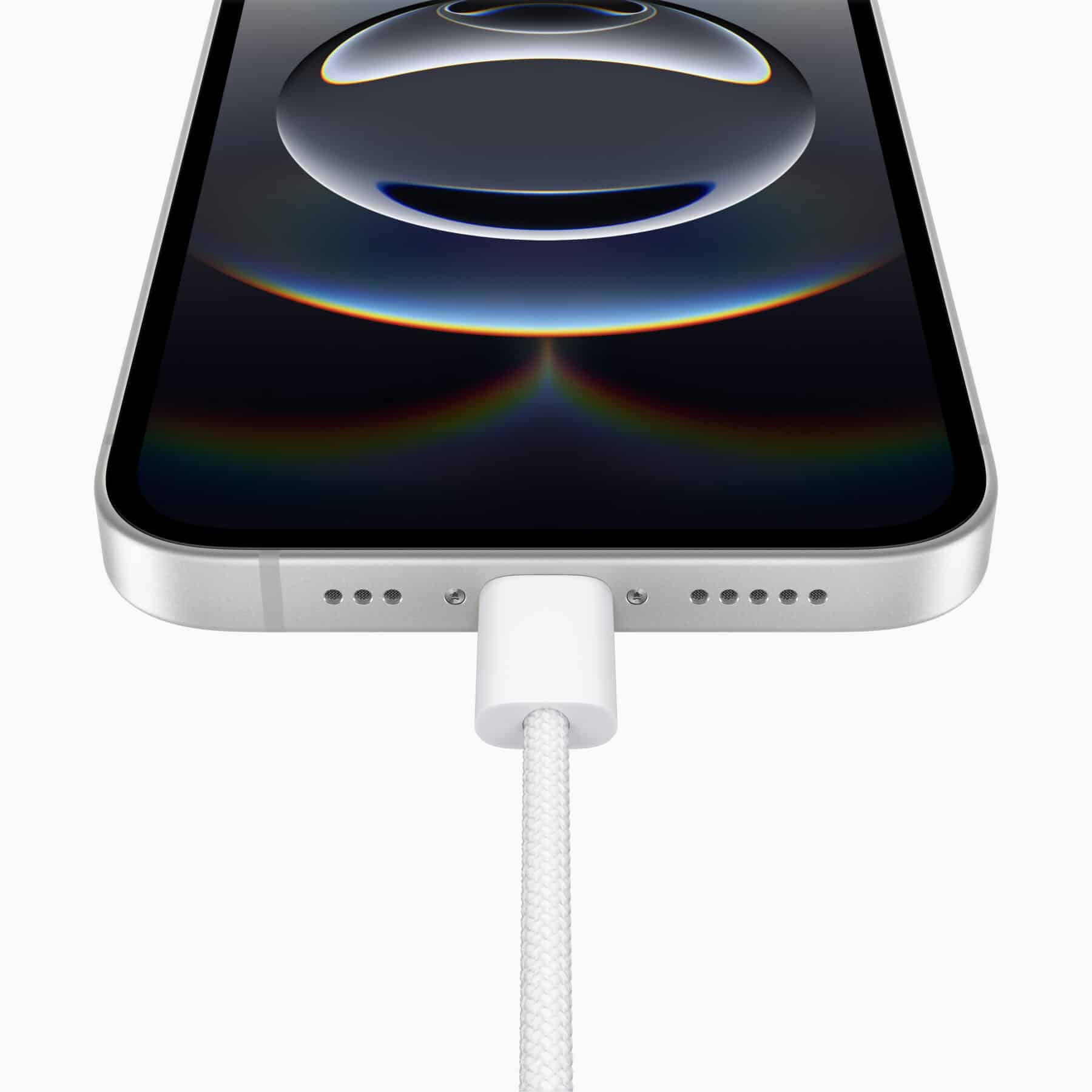 Apple iPhone 16e USB C 250219