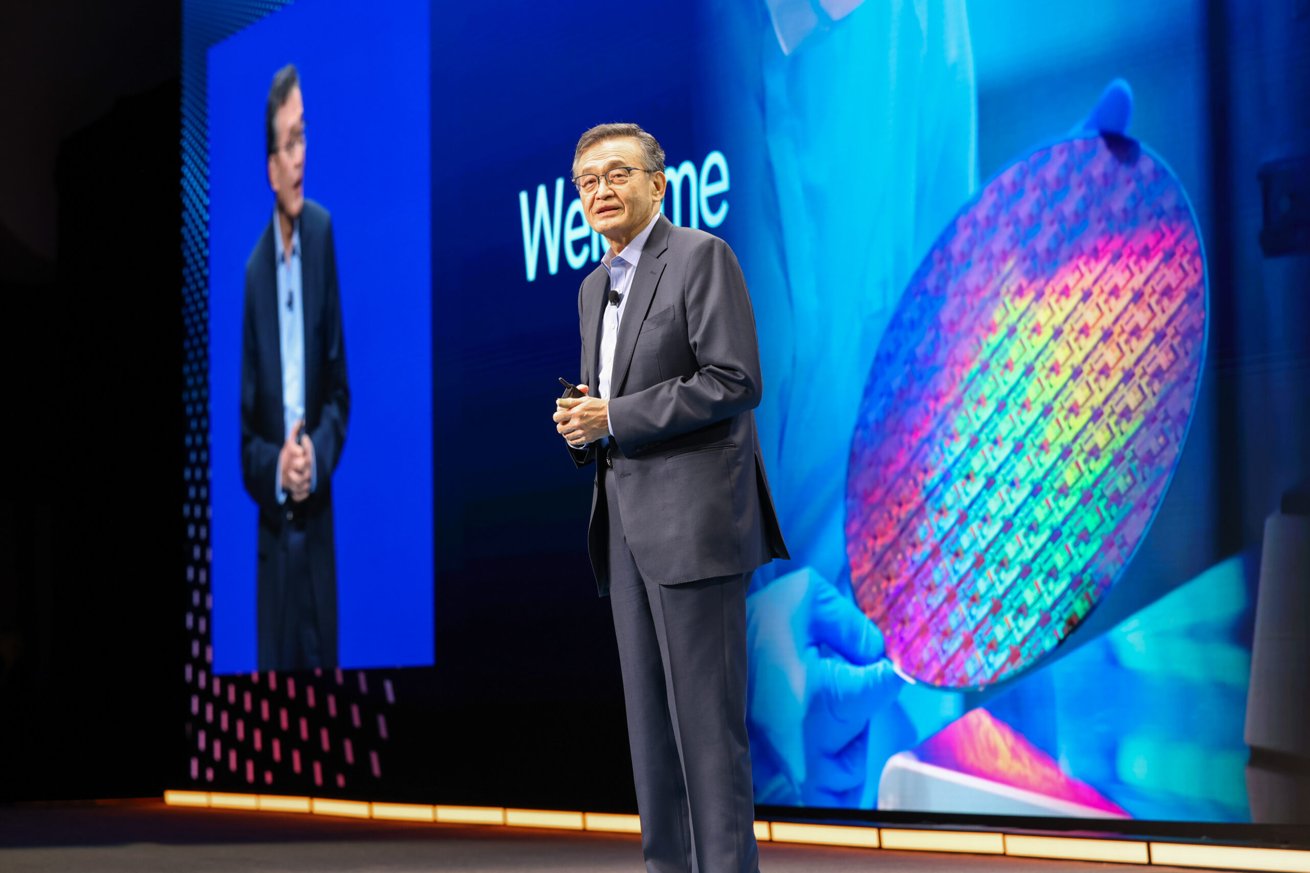 Intel Foundry最新戦略：14Aプロセス発表、18Aは3D積層へ進化、エコシステムも大幅強化