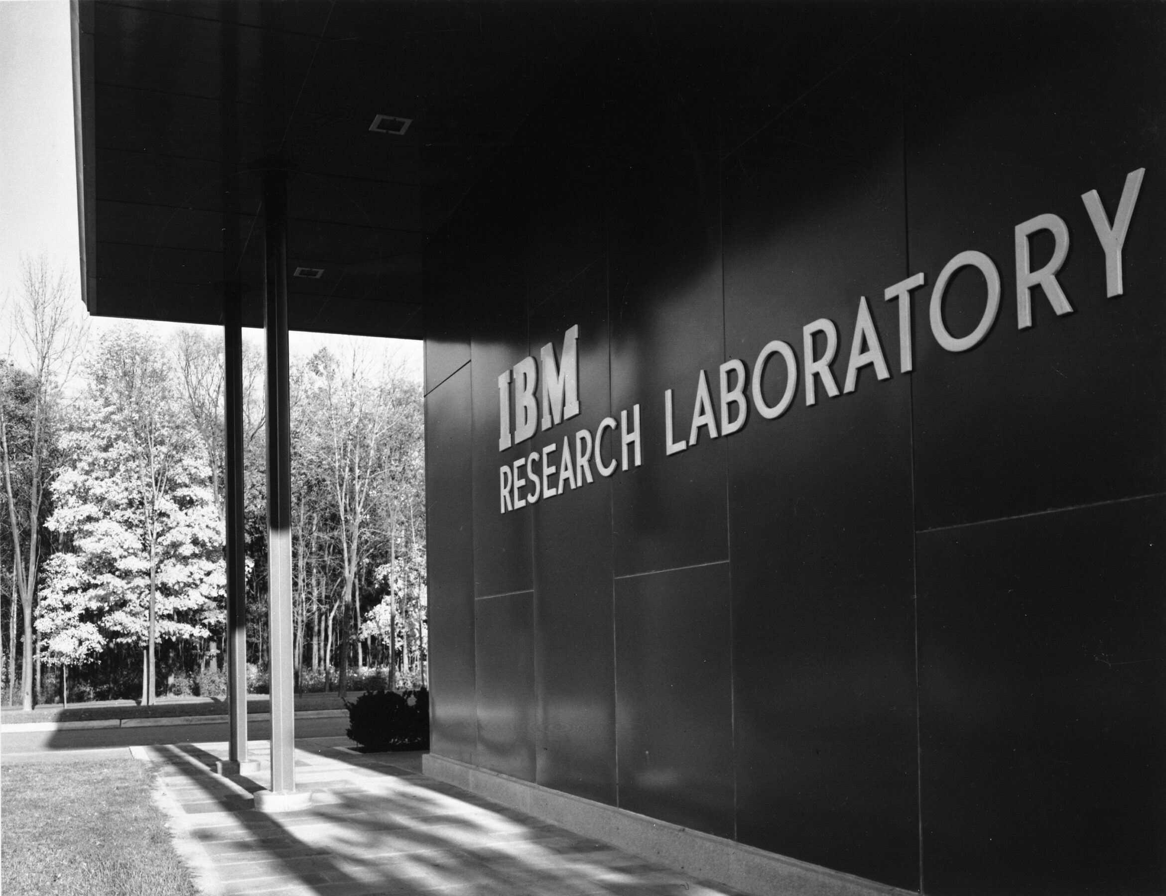 ibm pubghkeepsie