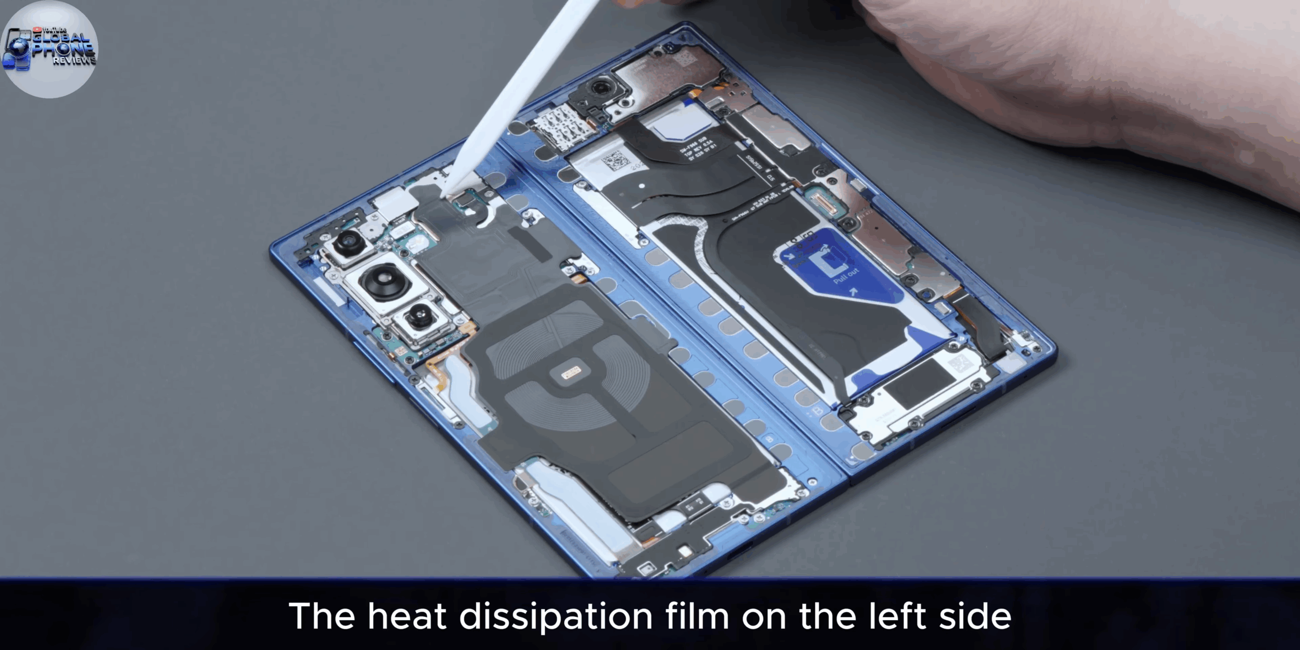 samsung galaxy z fold7 inside hero scaled